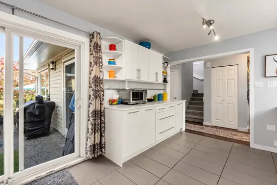1741 Chesterfield Avenue, North Vancouver For Sale - image 6