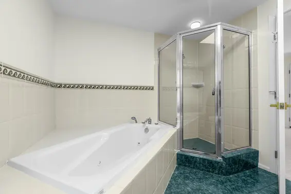 3395 Ayr Avenue, North Vancouver For Sale - image 22