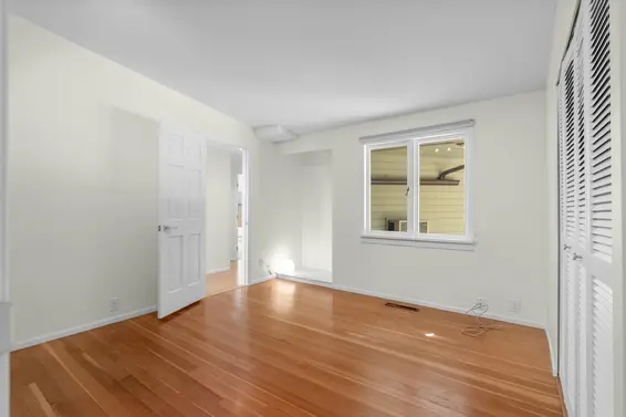3395 Ayr Avenue, North Vancouver For Sale - image 26