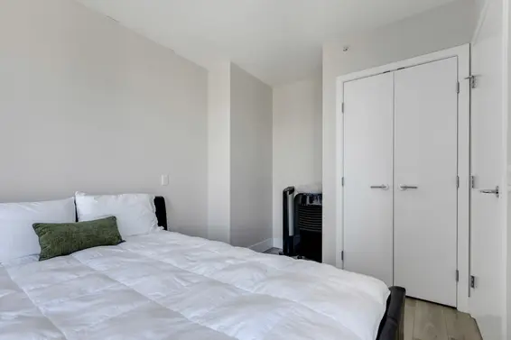 1401 150 West 15th Street, North Vancouver For Sale - image 12