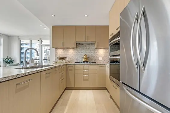 1401 150 West 15th Street, North Vancouver For Sale - image 8