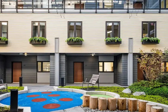 112 342 Mountain Highway, North Vancouver For Sale - image 20