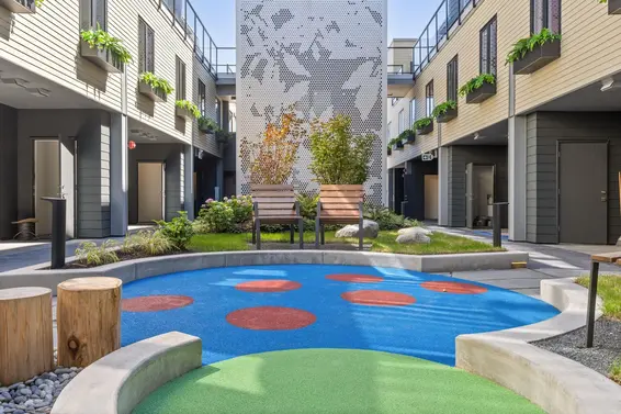 112 342 Mountain Highway, North Vancouver For Sale - image 28