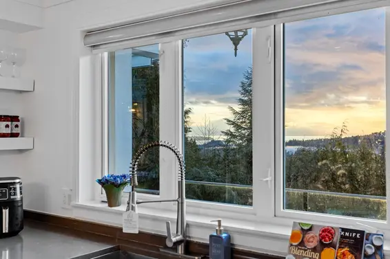 5117 Francisco Court, North Vancouver For Sale - image 16
