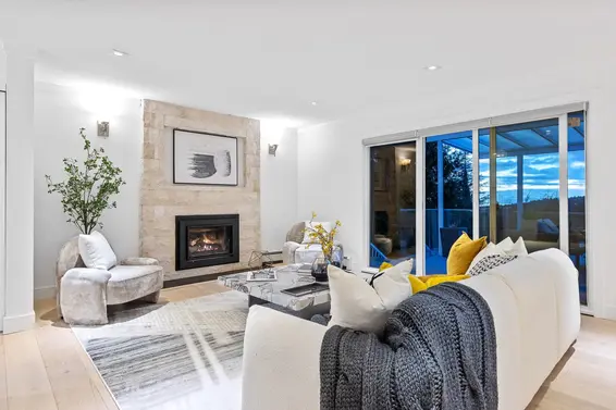 5117 Francisco Court, North Vancouver For Sale - image 7