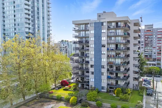 306 150 East 15th Street, North Vancouver For Sale - image 23