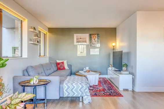 306 150 East 15th Street, North Vancouver For Sale - image 4