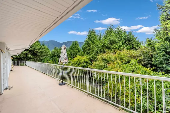 568 St. Giles Road, West Vancouver For Sale - image 16