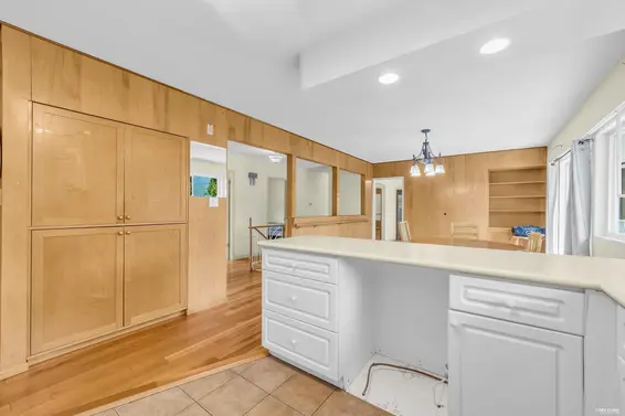 568 St. Giles Road, West Vancouver For Sale - image 19
