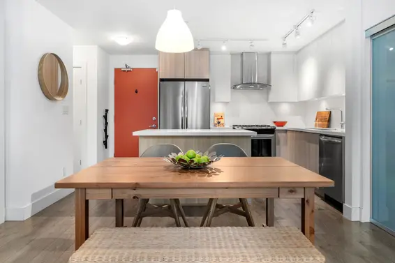 420 3602 Aldercrest Drive, North Vancouver For Sale - image 4