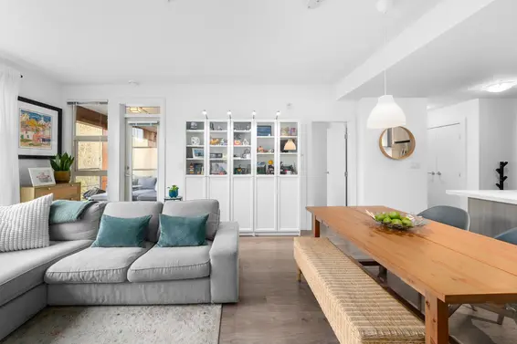 420 3602 Aldercrest Drive, North Vancouver For Sale - image 9