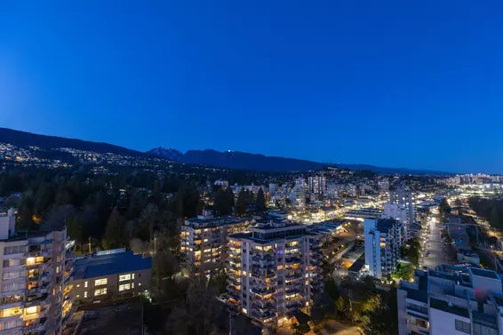 1801 1972 Bellevue Avenue, West Vancouver For Sale - image 2