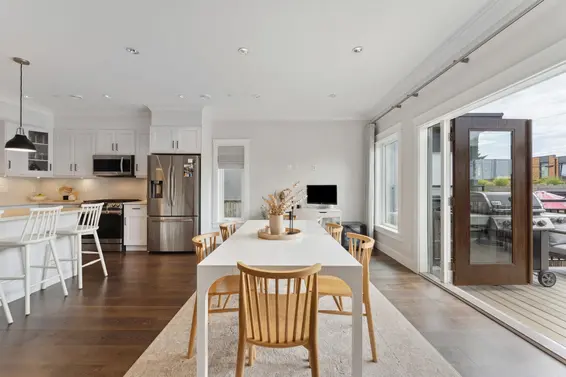 625 East 4th Street, North Vancouver For Sale - image 9