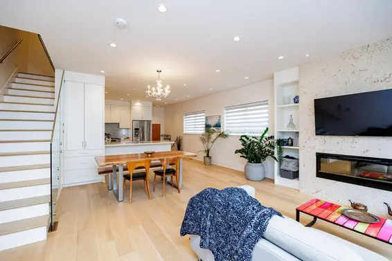 228 East 12Th Street, North Vancouver