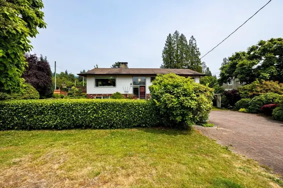 3588 Allan Road, North Vancouver For Sale - image 4