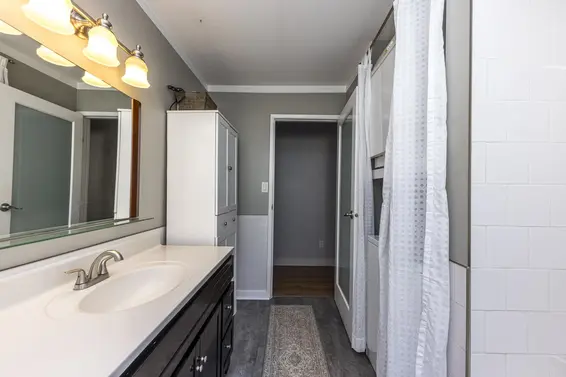 741 East 18th Street, North Vancouver For Sale - image 17