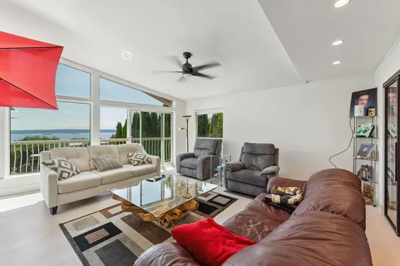1725 Rosebery Avenue, West Vancouver For Sale - image 14