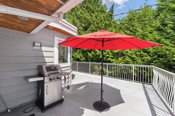 1725 Rosebery Avenue, West Vancouver For Sale - image 32