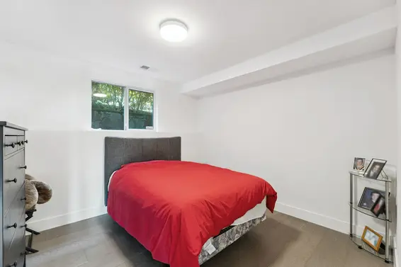 1725 Rosebery Avenue, West Vancouver For Sale - image 5