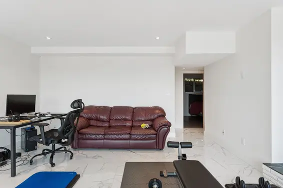 1725 Rosebery Avenue, West Vancouver For Sale - image 8