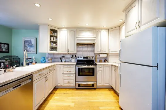 145 East Kings Road, North Vancouver For Sale - image 11