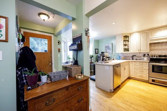 145 East Kings Road, North Vancouver For Sale - image 17