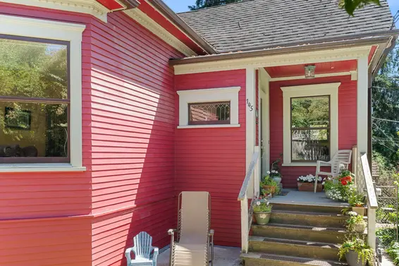 145 East Kings Road, North Vancouver For Sale - image 3