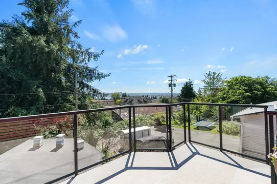 145 East Kings Road, North Vancouver For Sale - image 31