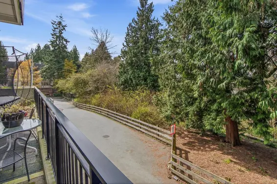 405 2137 Chesterfield Avenue, North Vancouver For Sale - image 25