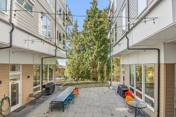 405 2137 Chesterfield Avenue, North Vancouver For Sale - image 34