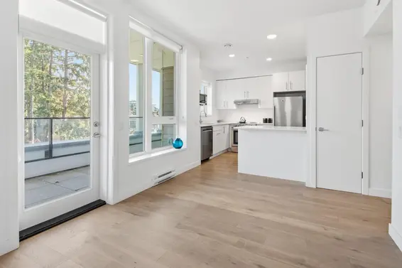 405 2137 Chesterfield Avenue, North Vancouver For Sale - image 5