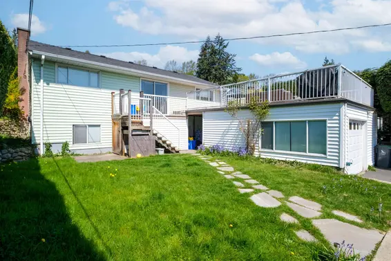 1059 Calverhall Street, North Vancouver For Sale - image 23