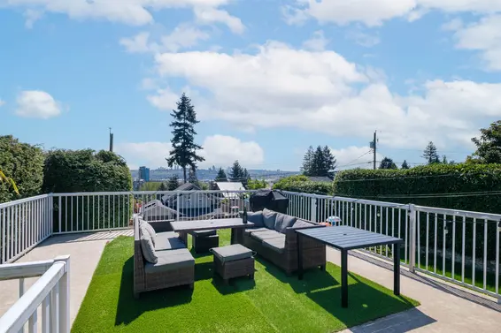 1059 Calverhall Street, North Vancouver For Sale - image 24