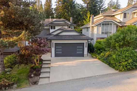1535 Ostler Court, North Vancouver