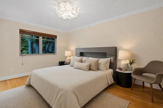 4613 Caulfeild Drive, West Vancouver For Sale - image 21