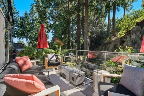 4613 Caulfeild Drive, West Vancouver For Sale - image 5