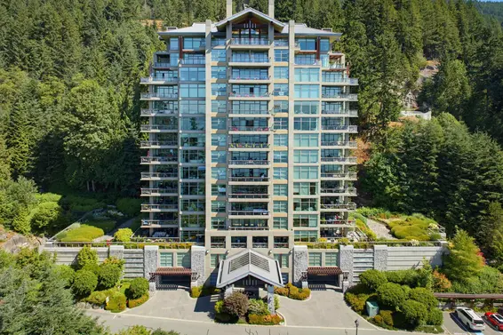 402 3355 Cypress Place, West Vancouver For Sale - image 2