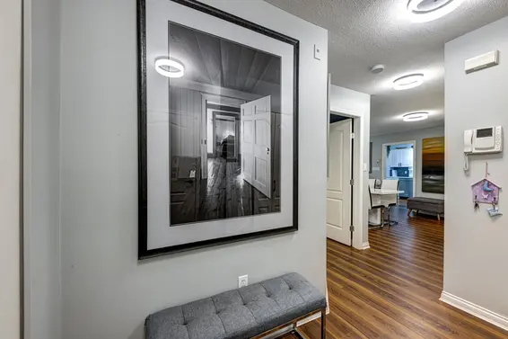 412 2059 Chesterfield Avenue, North Vancouver For Sale - image 2