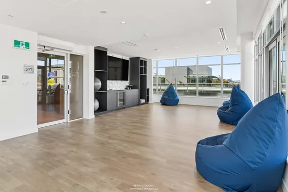 302 777 Harbour Way, North Vancouver For Sale - image 31