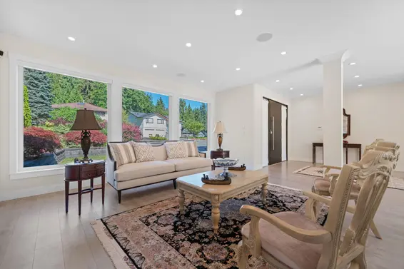 5199 Cliffridge Avenue, North Vancouver For Sale - image 14