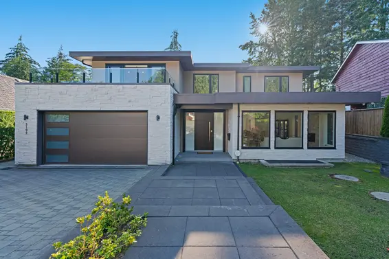 5199 Cliffridge Avenue, North Vancouver For Sale - image 2