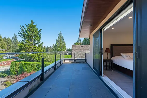 5199 Cliffridge Avenue, North Vancouver For Sale - image 32