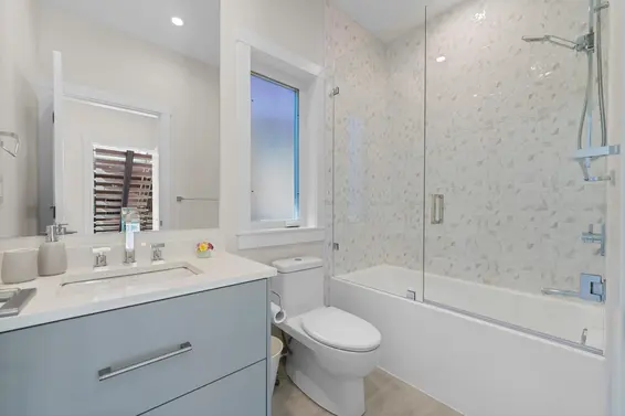 5199 Cliffridge Avenue, North Vancouver For Sale - image 35