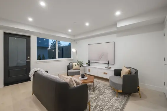 2 432 East 1st Street, North Vancouver For Sale - image 15