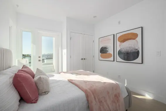 2 432 East 1st Street, North Vancouver For Sale - image 28