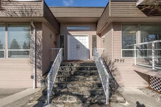 2395 Mathers Avenue, West Vancouver For Sale - image 2