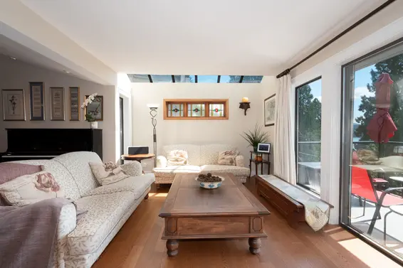 2643 Panorama Drive, North Vancouver For Sale - image 14