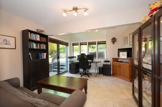 2643 Panorama Drive, North Vancouver For Sale - image 18