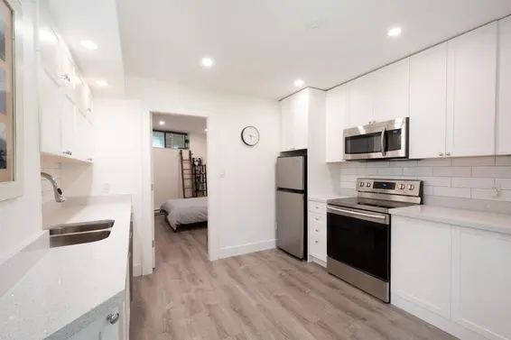 2643 Panorama Drive, North Vancouver For Sale - image 31