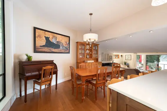2643 Panorama Drive, North Vancouver For Sale - image 8